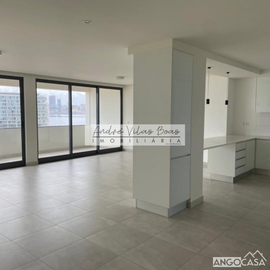 Apartamento T3 em Edifício Ocean Corner Angocasa